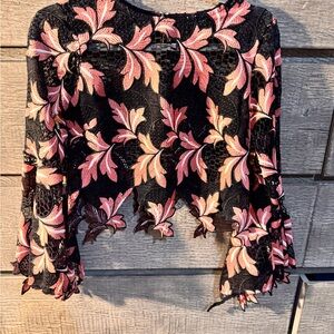 Lulu's Black and Peach Floral Lace Blouse